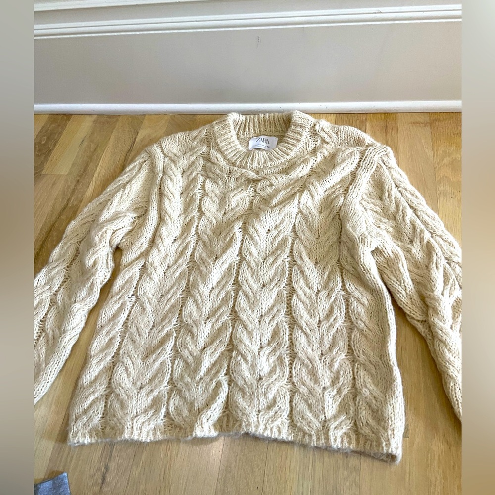 Zara Cable Knit Sweater Girls 11-12
